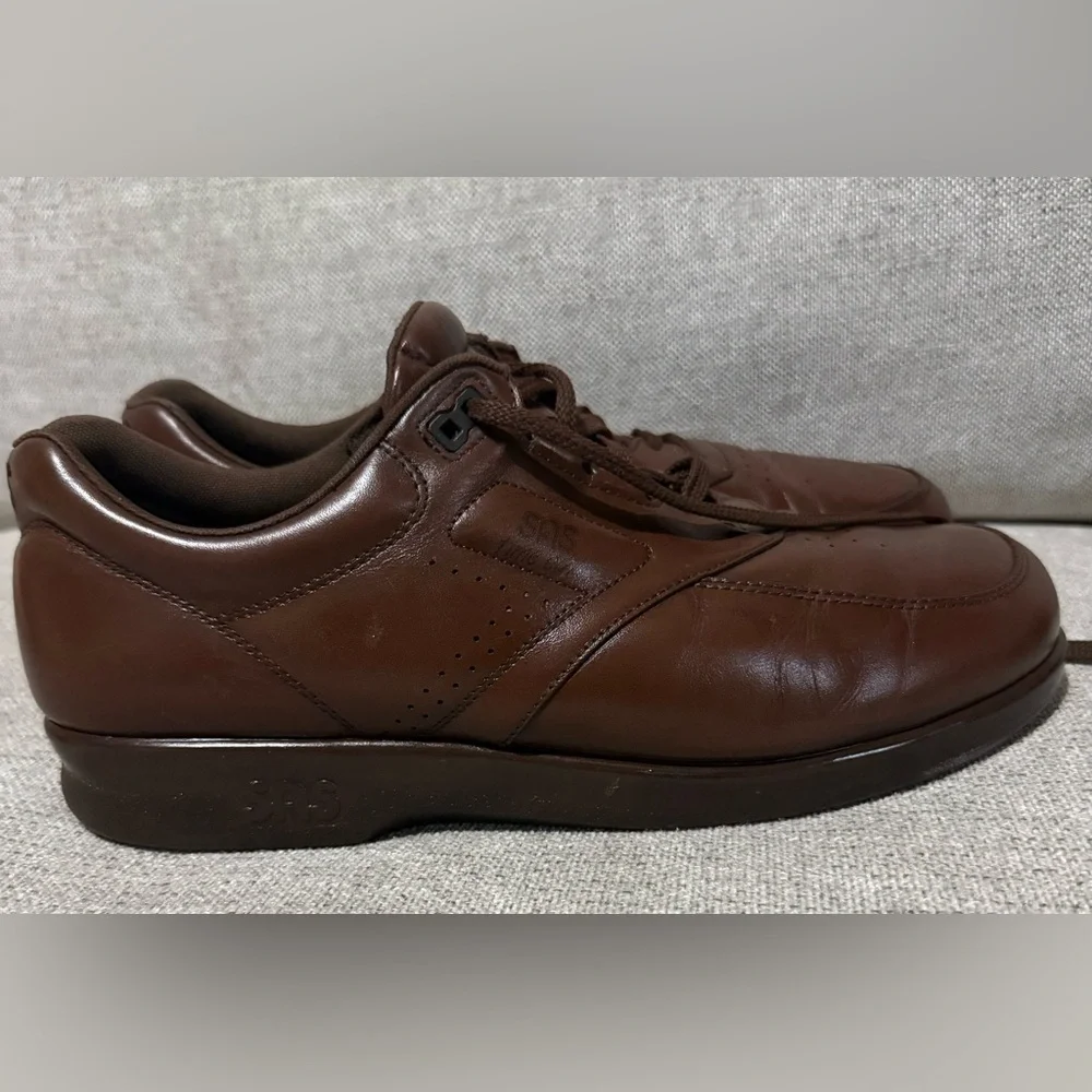 SAS Men's Brown Leather Oxfords